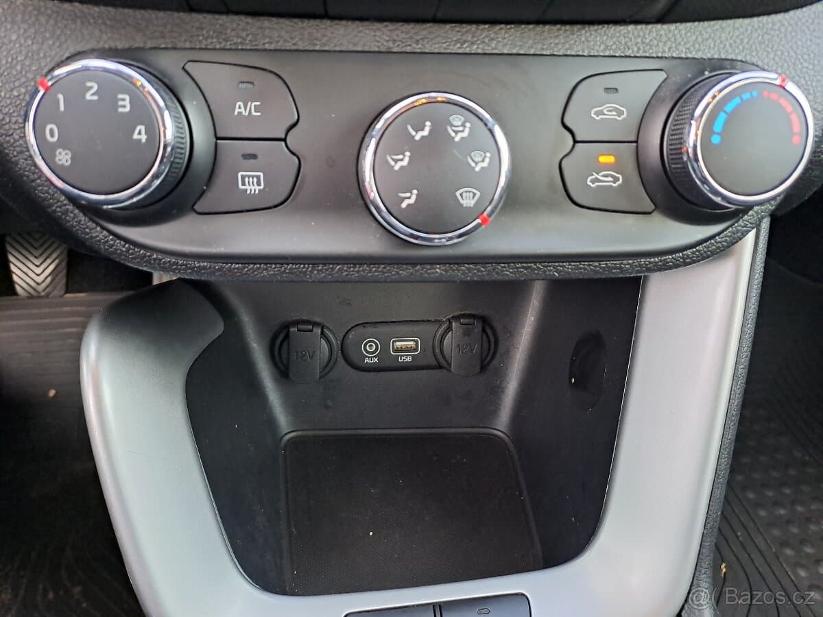 2016 Kia PROCEED - 14