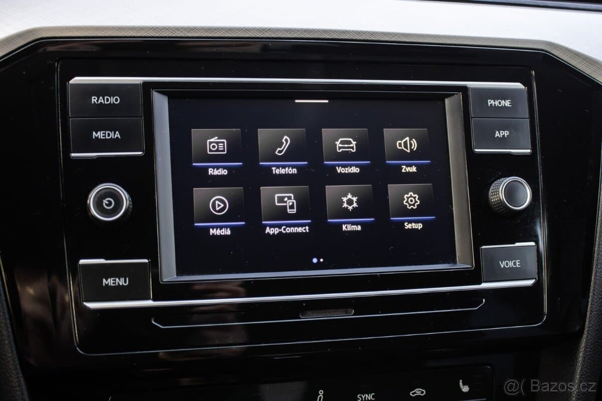 2020 Volkswagen PASSAT - 14