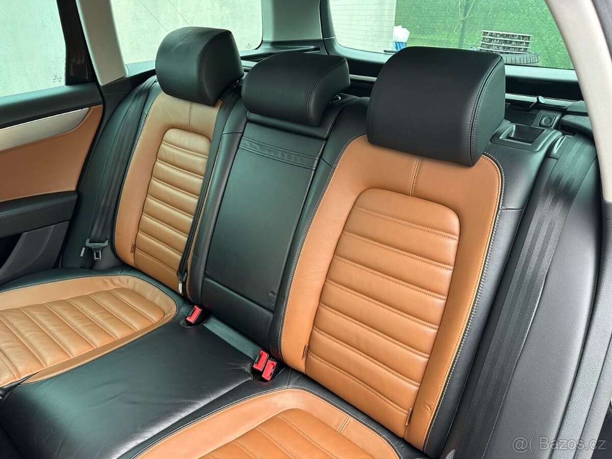 2014 Volkswagen PASSAT - 14