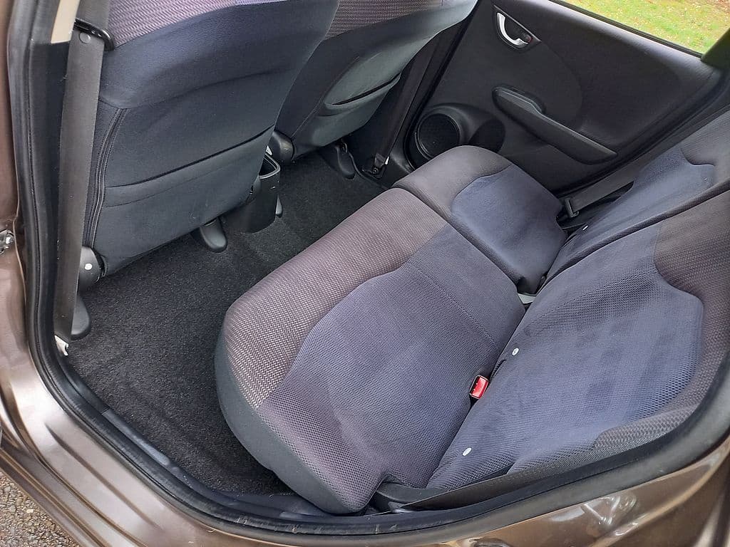 2011 Honda JAZZ - 14