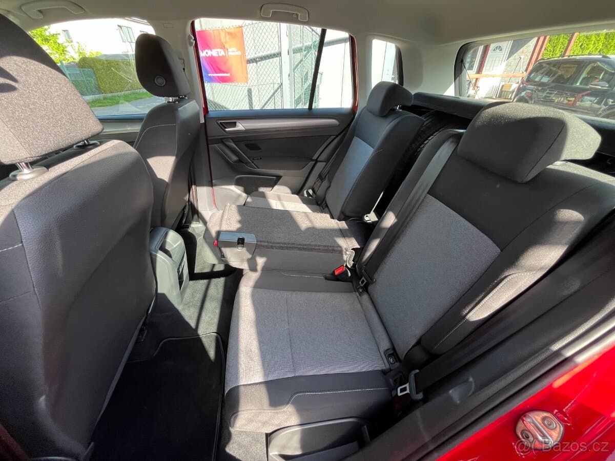 2015 Volkswagen GOLF - 14