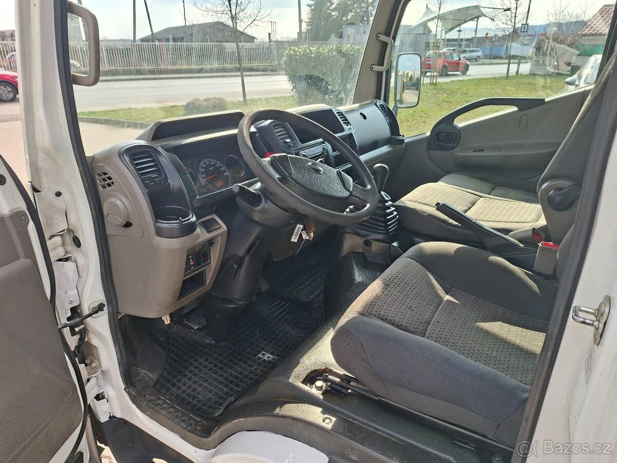 2013 Nissan OSTATNÍ - 14