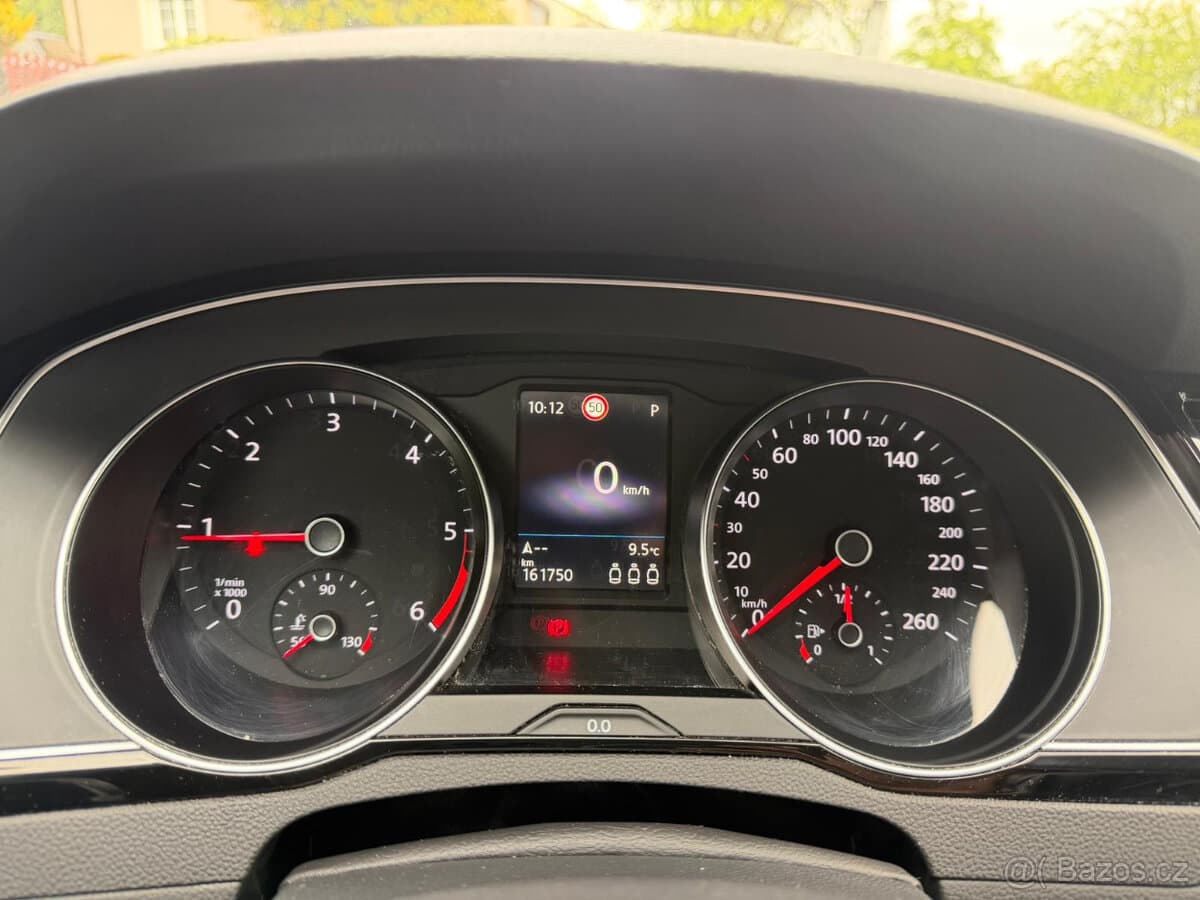 2023 Volkswagen PASSAT - 14