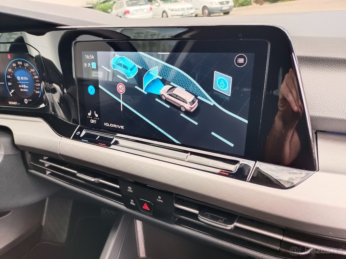 2022 Volkswagen GOLF - 14