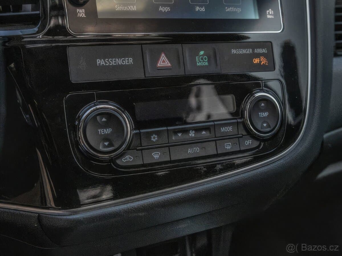 2018 Mitsubishi OUTLANDER - 14
