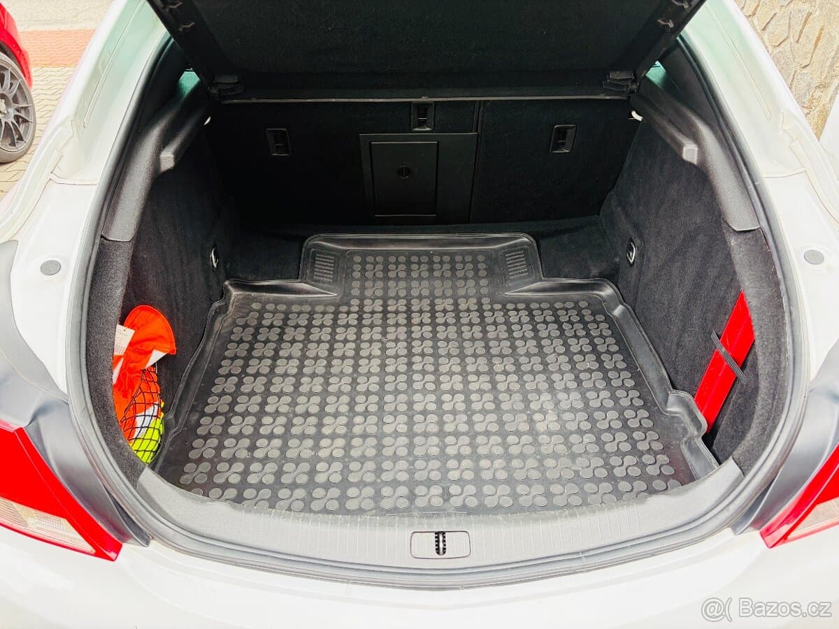 2012 Opel INSIGNIA - 14