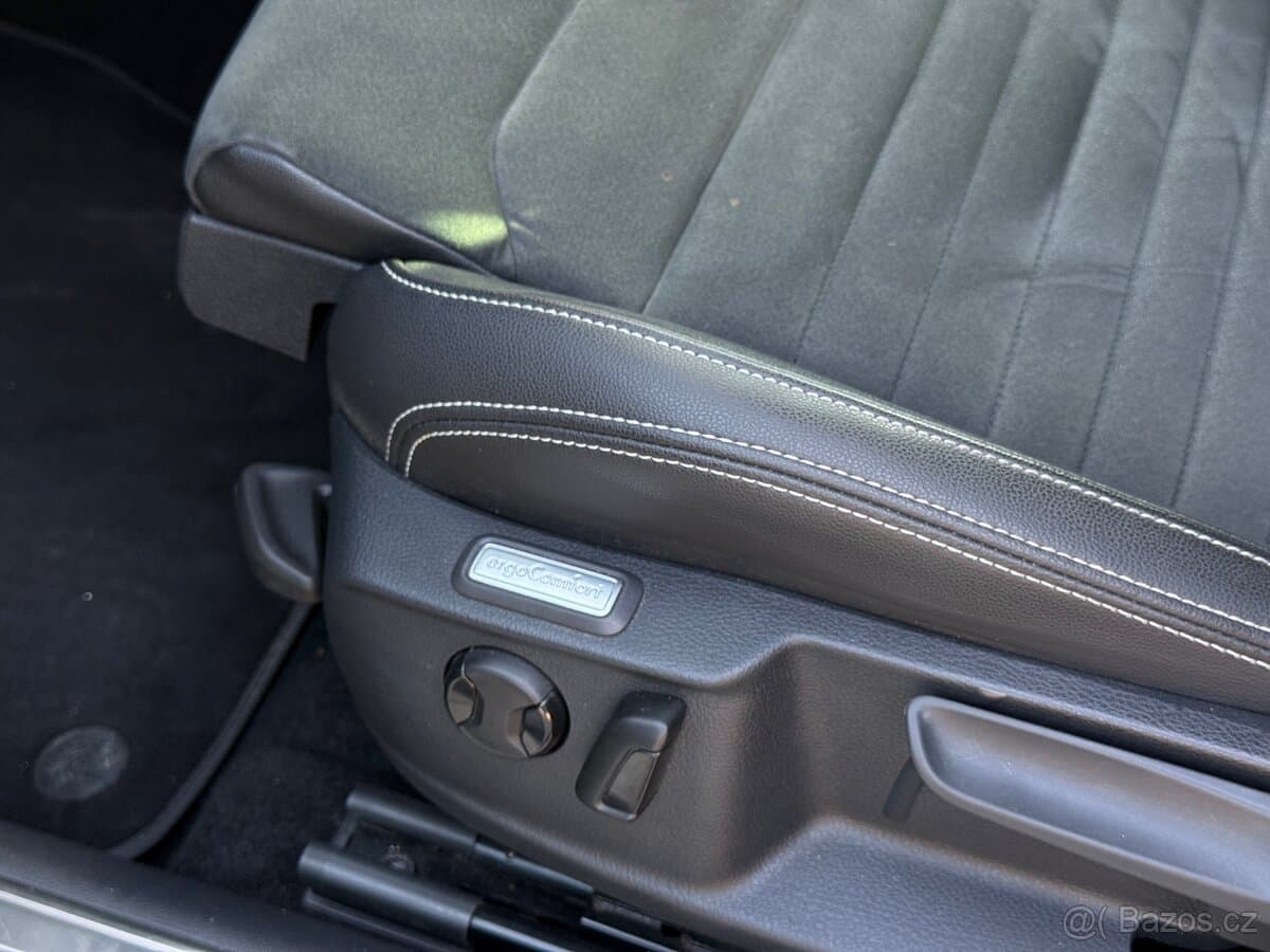 2021 Volkswagen PASSAT - 14