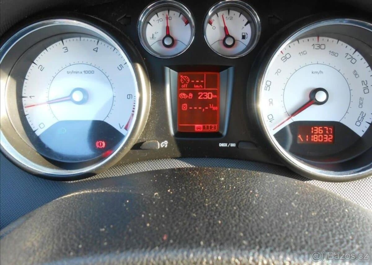 2009 Peugeot 308 - 14