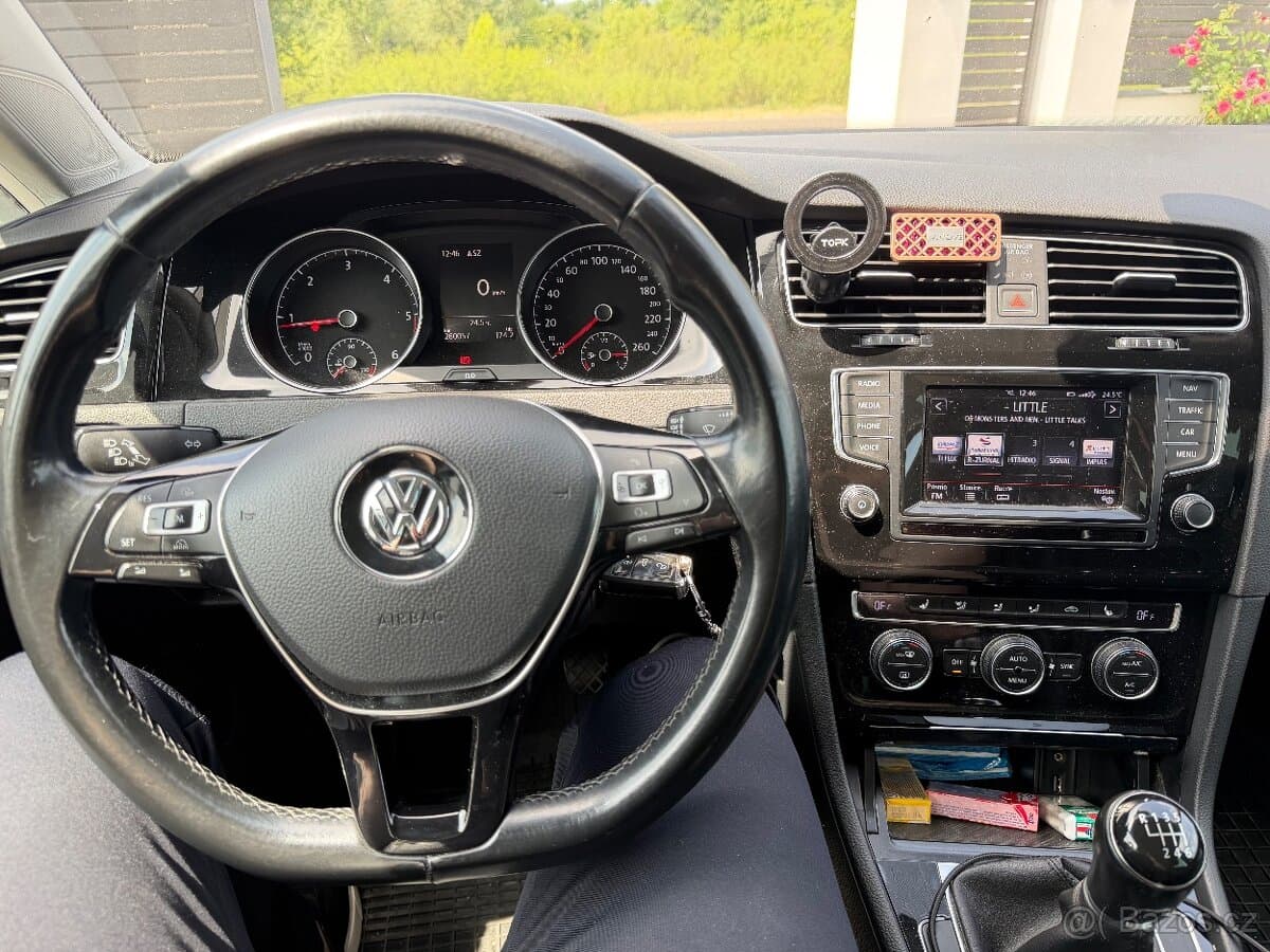 2015 Volkswagen GOLF - 14