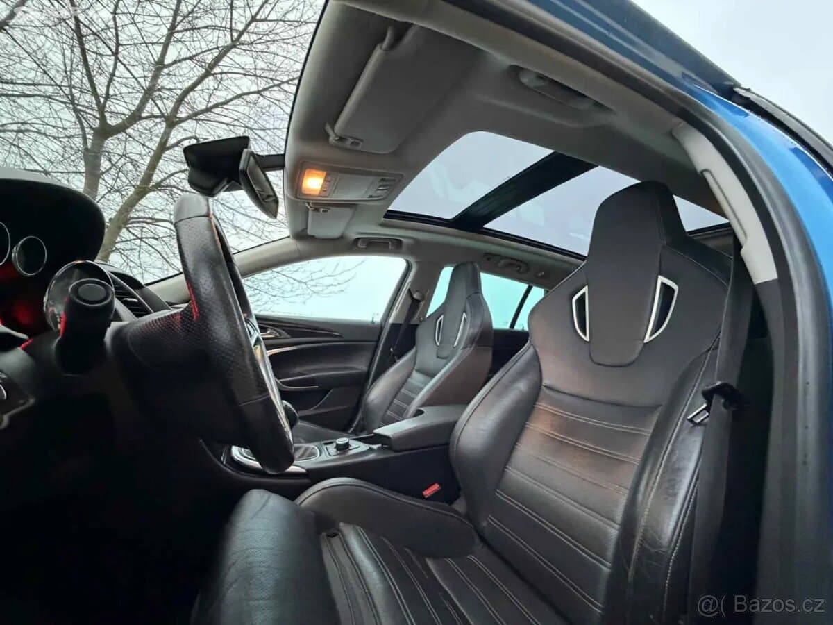 2011 Opel INSIGNIA - 14