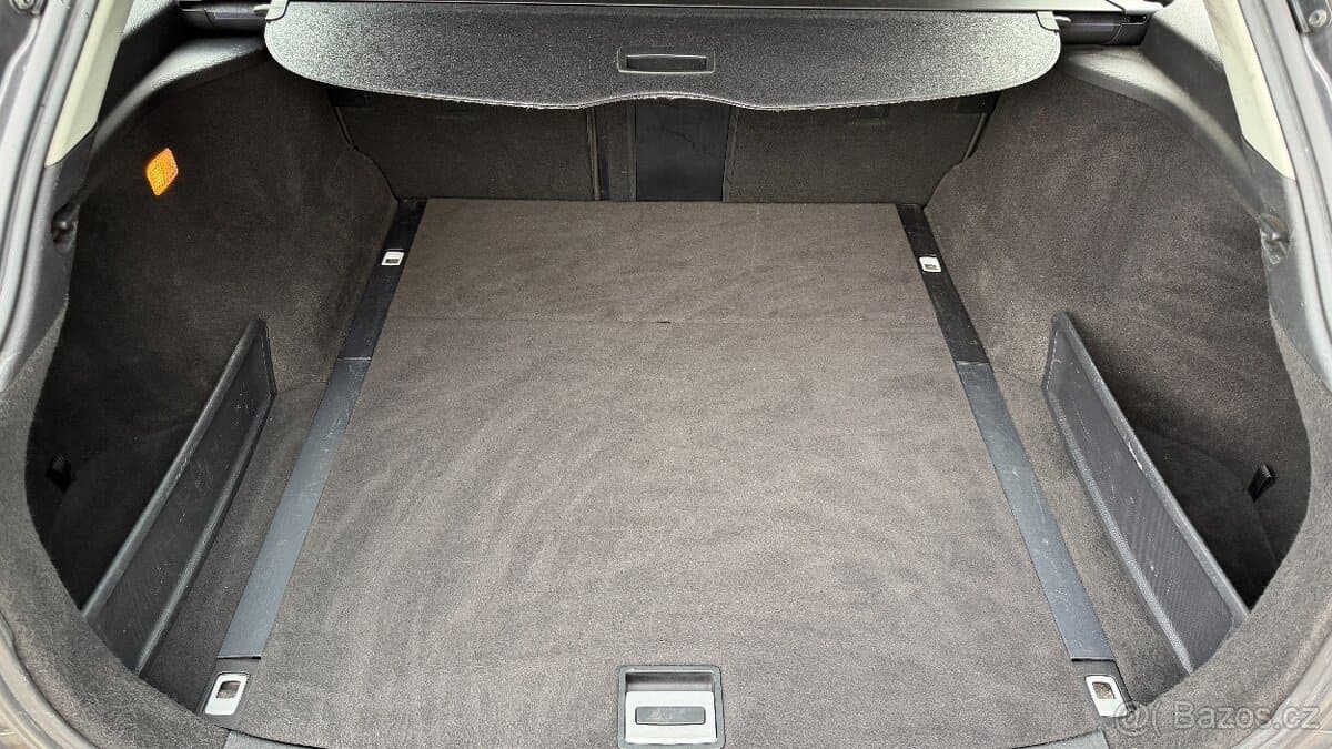 2012 Toyota AVENSIS - 14