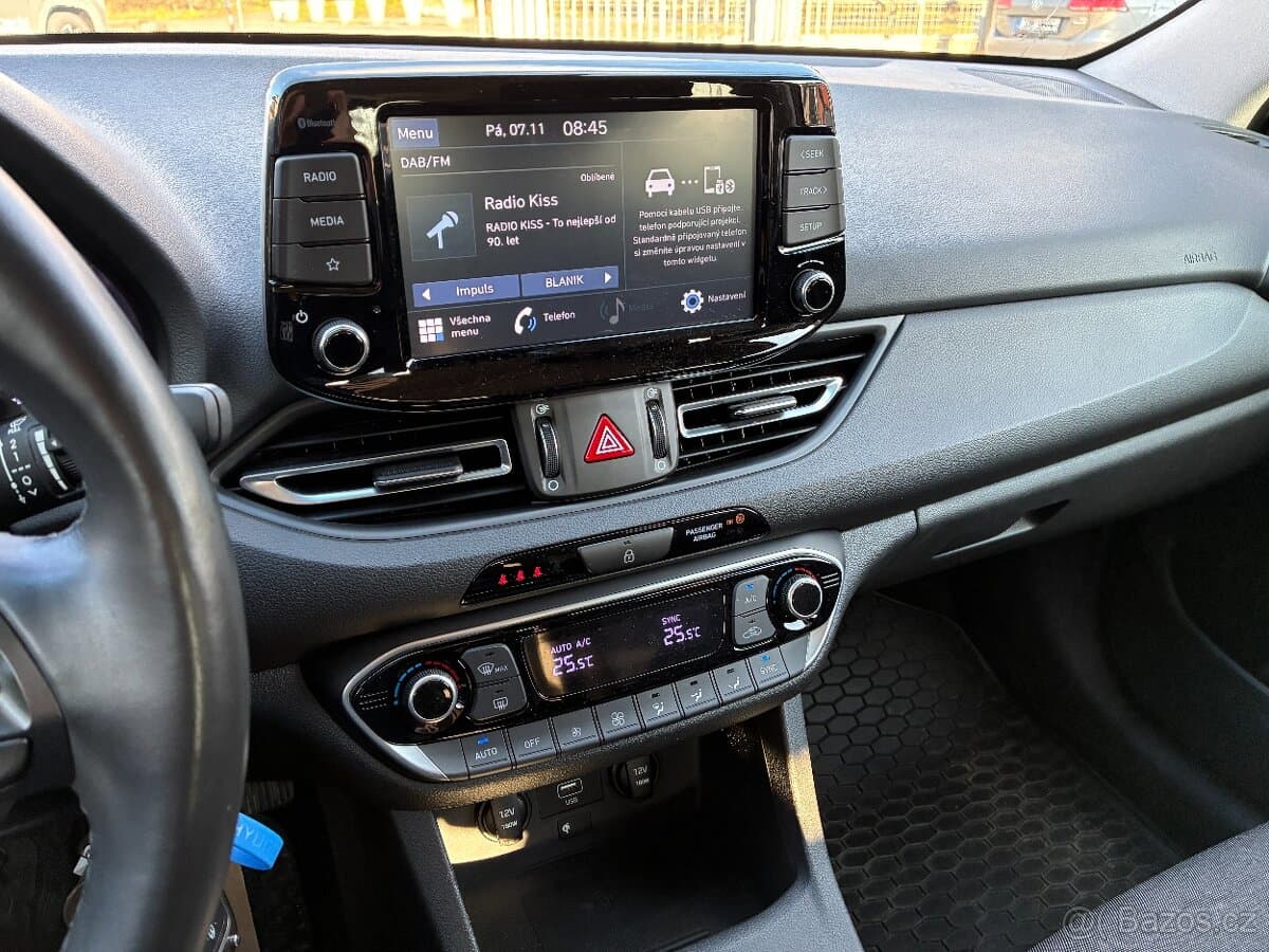 2022 Hyundai i30 - 14