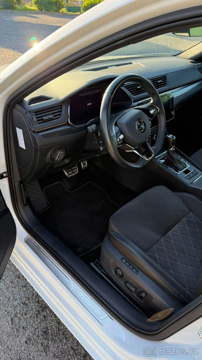 2023 Škoda SUPERB - 14