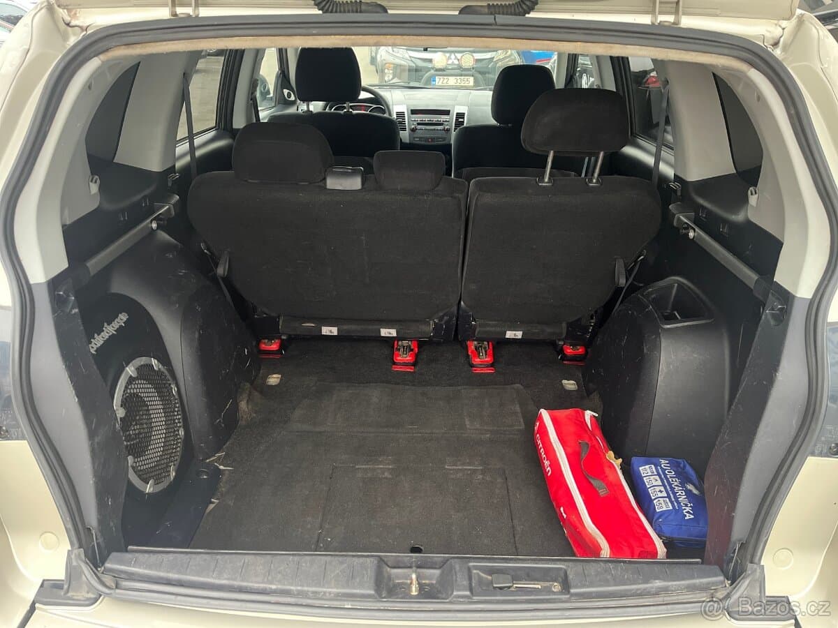 2008 Mitsubishi OUTLANDER - 14