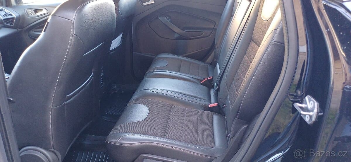 2015 Ford KUGA - 14