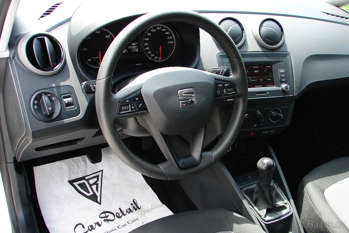 2016 Seat IBIZA - 14