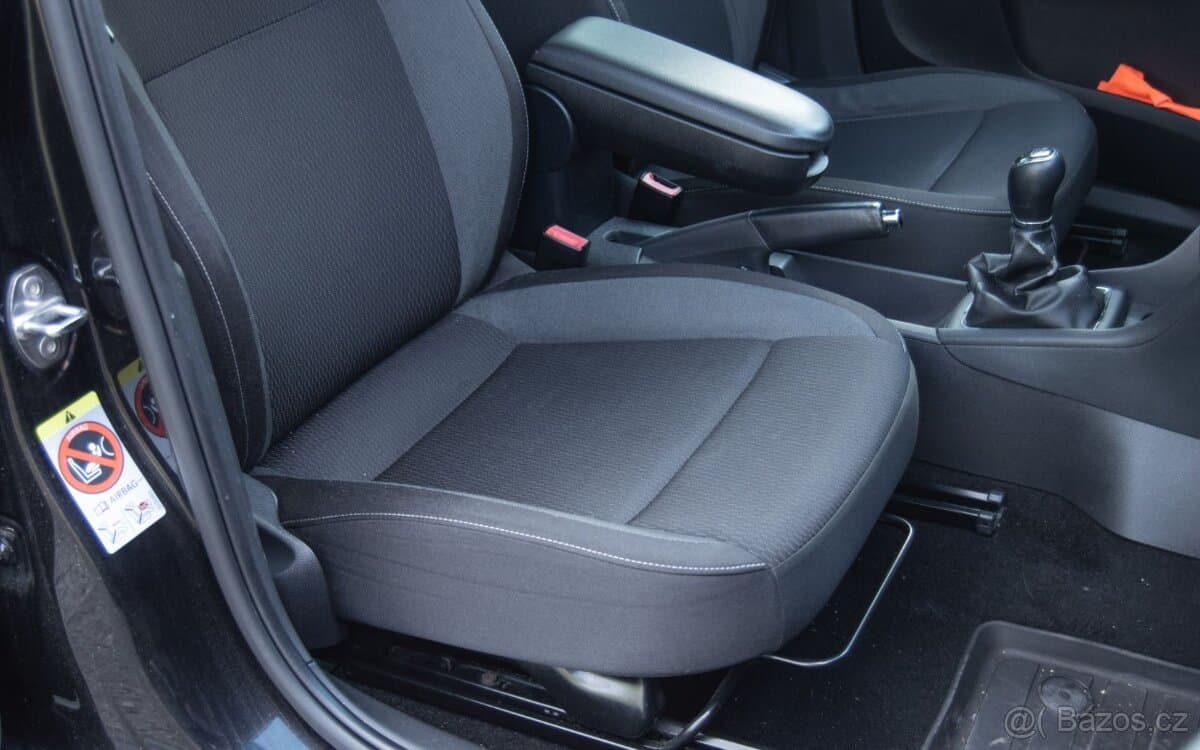 2014 Škoda RAPID - 14