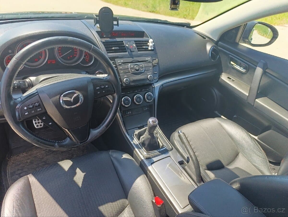 2010 Mazda 6 - 14
