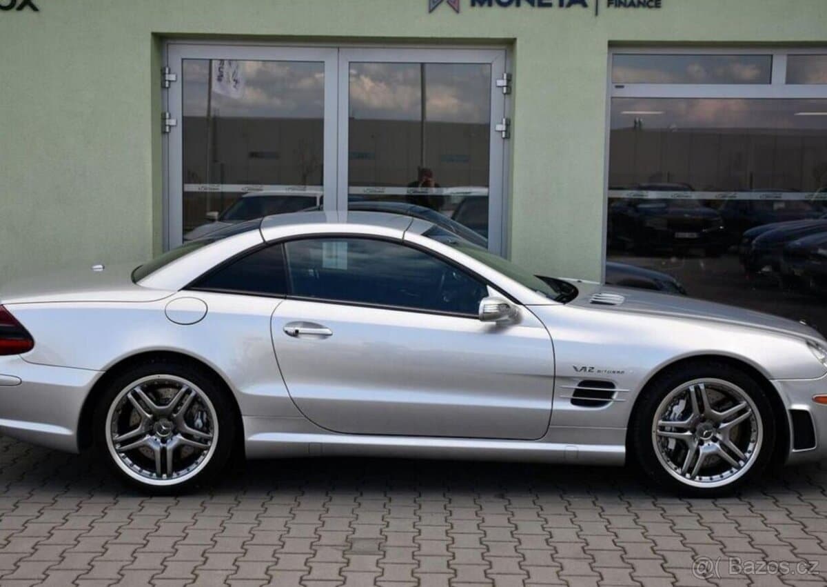 2005 Mercedes-Benz SL - 14