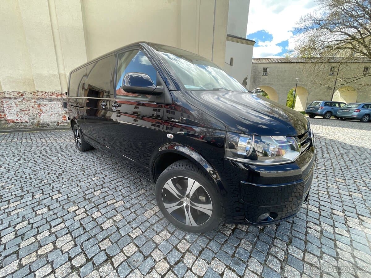 2013 Volkswagen CARAVELLE - 14