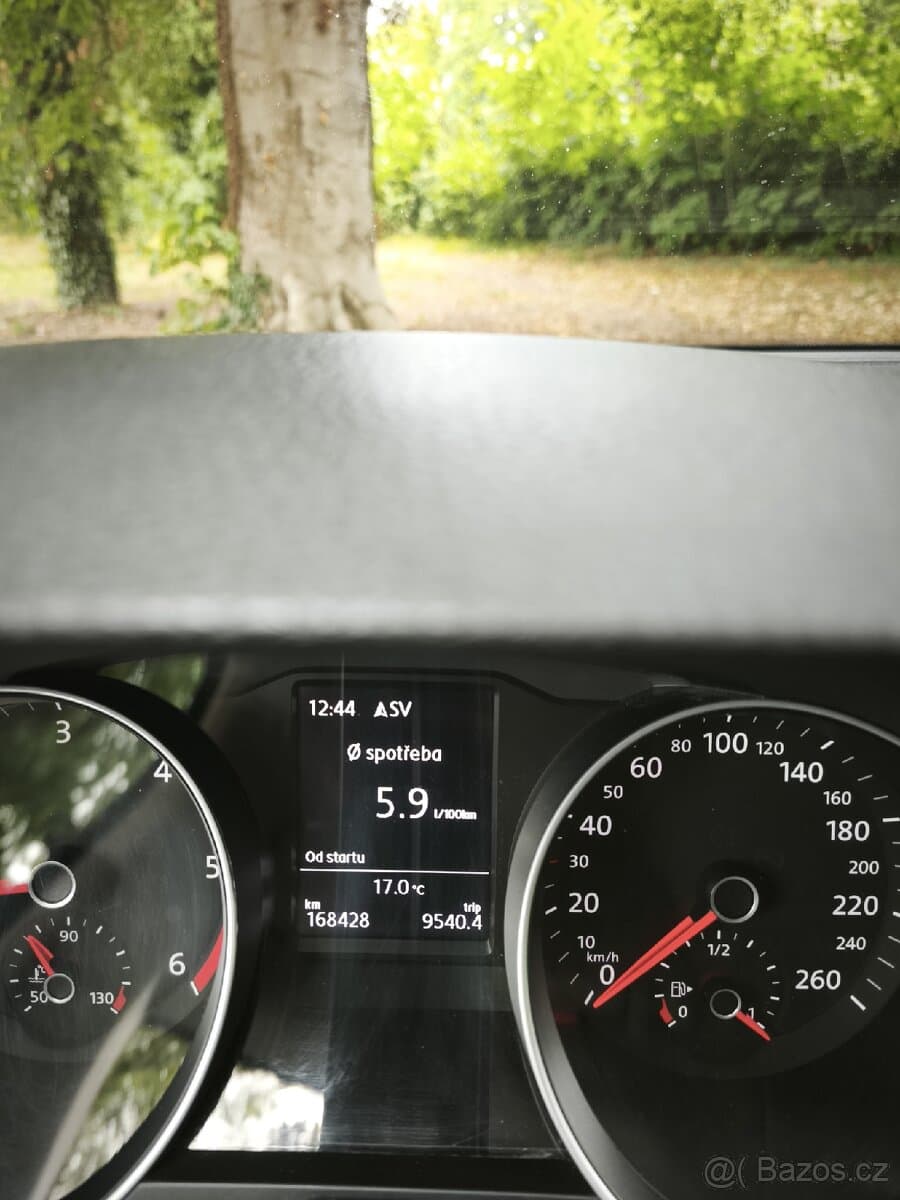 Volkswagen PASSAT - 14