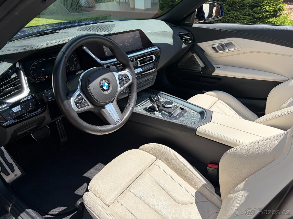 2023 BMW M4 - 14