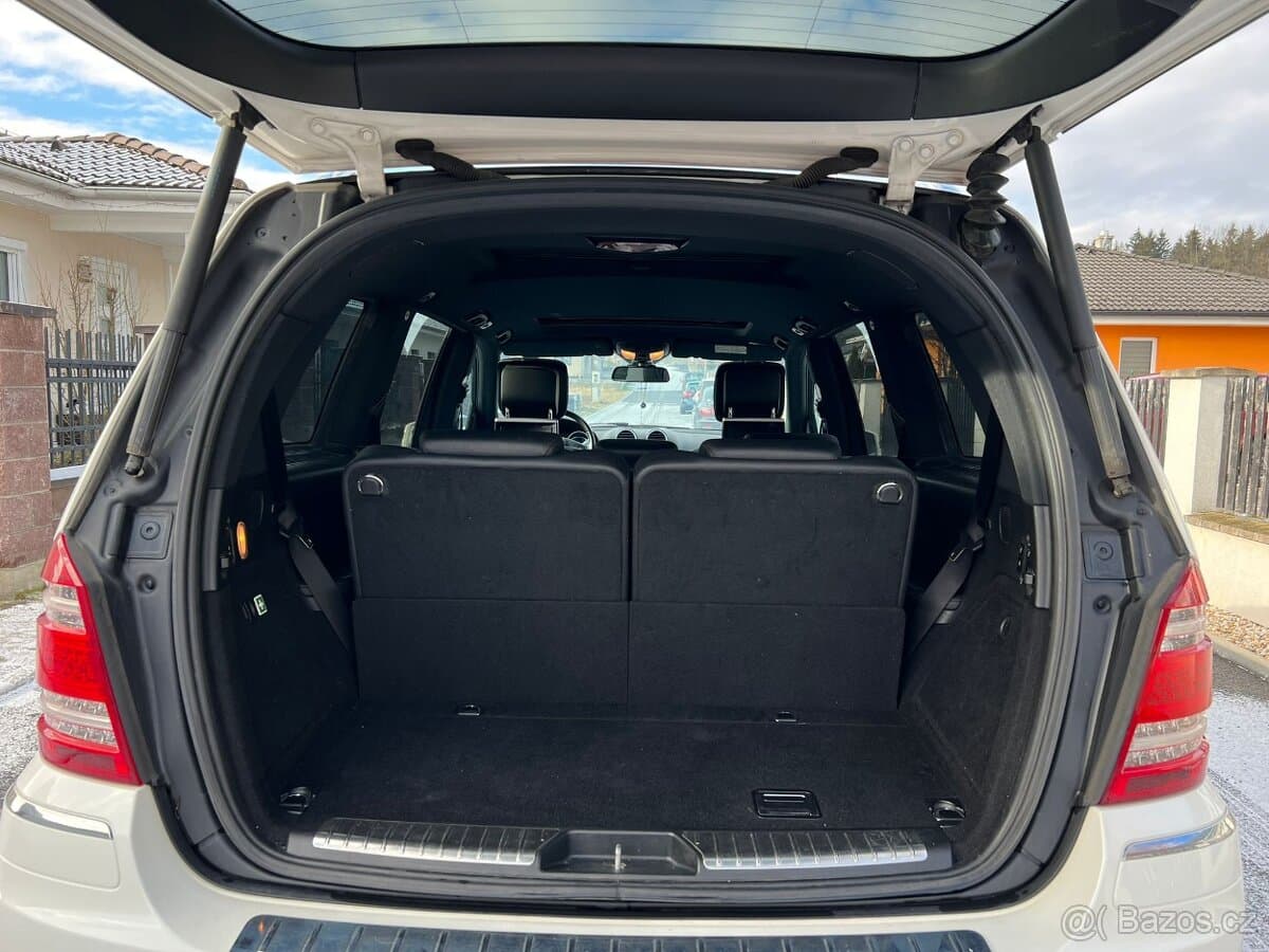 Mercedes-Benz GL - 14
