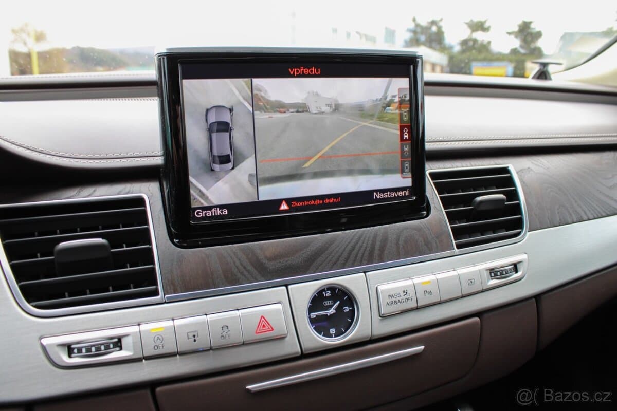 2013 Audi A8 - 14