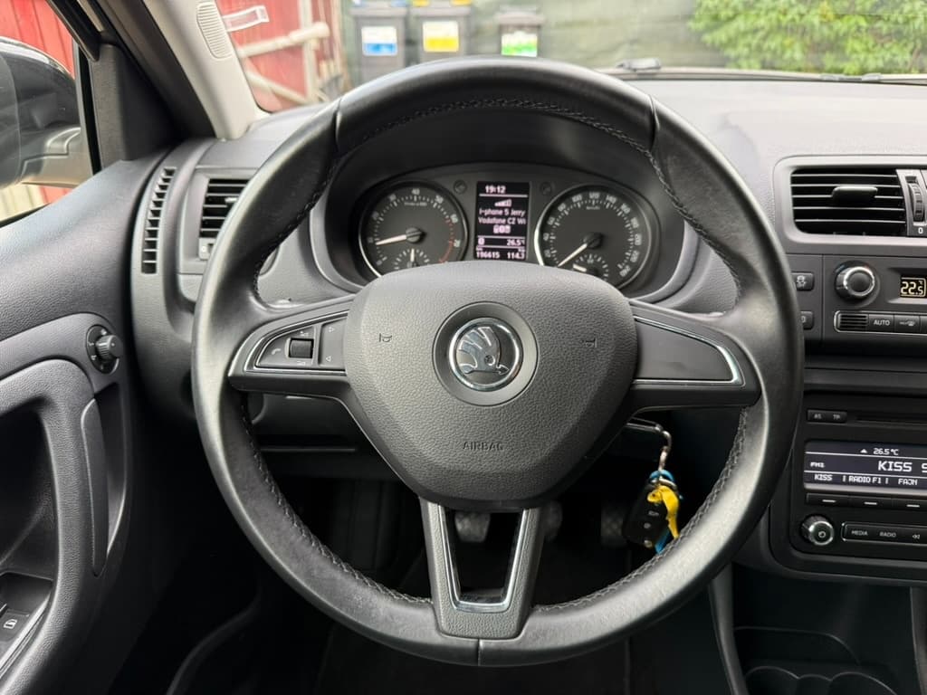 2014 Škoda FABIA - 14