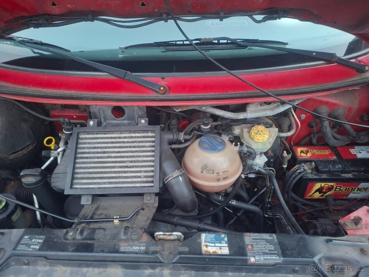 1998 Volkswagen CARAVELLE - 14