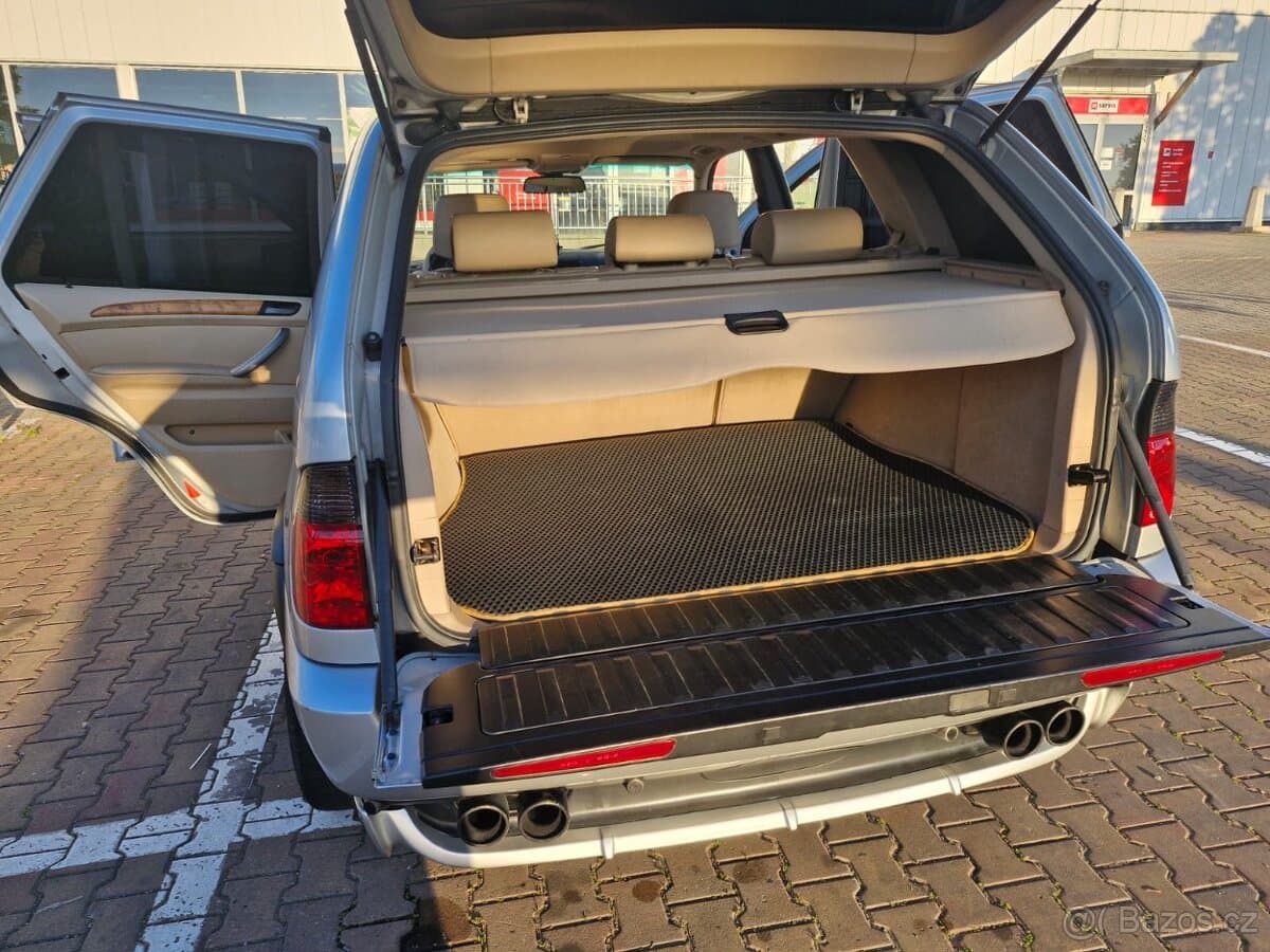 2005 BMW X5 - 14