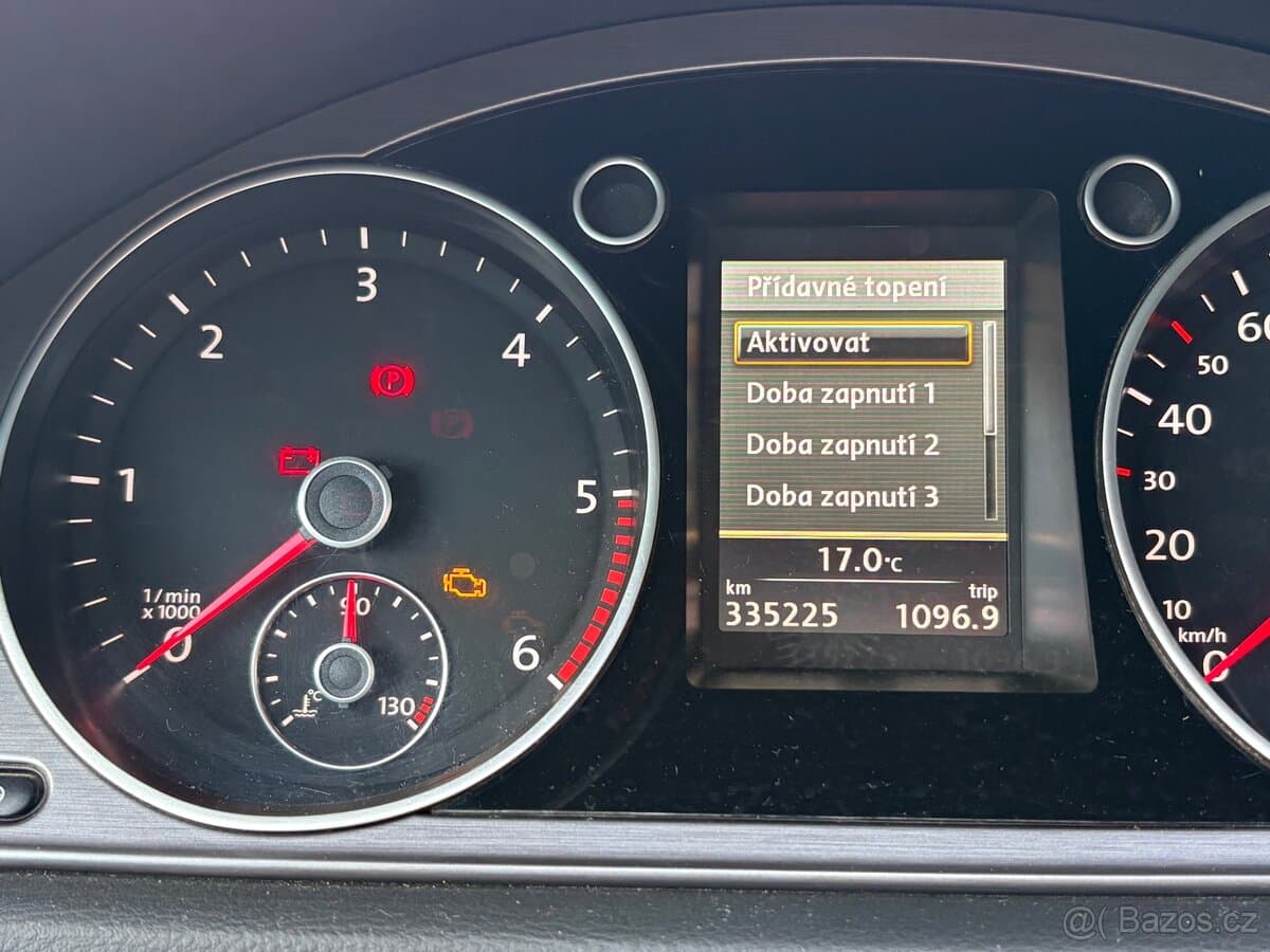 2013 Volkswagen PASSAT - 14