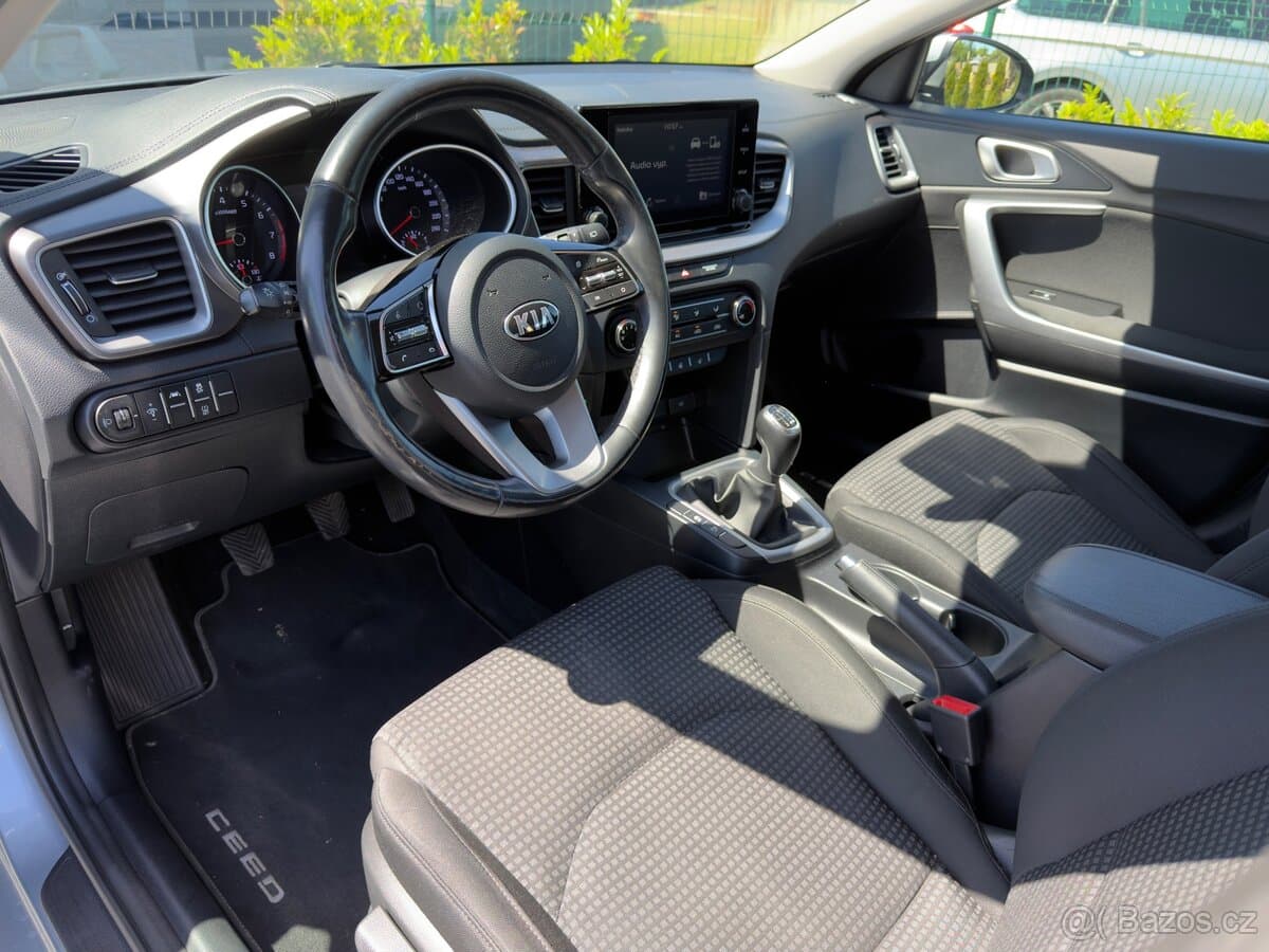 2021 Kia PROCEED - 14