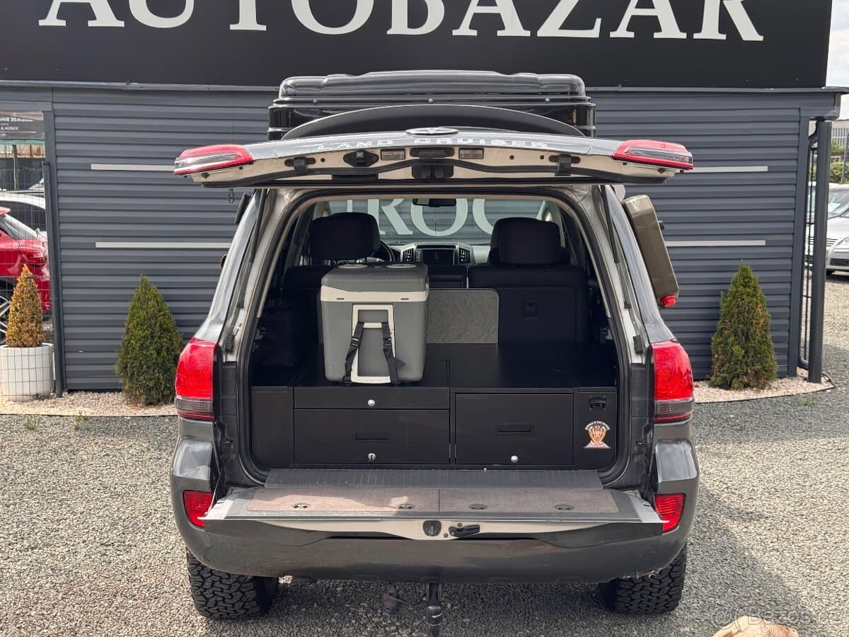 2009 Toyota LAND CRUISER - 14
