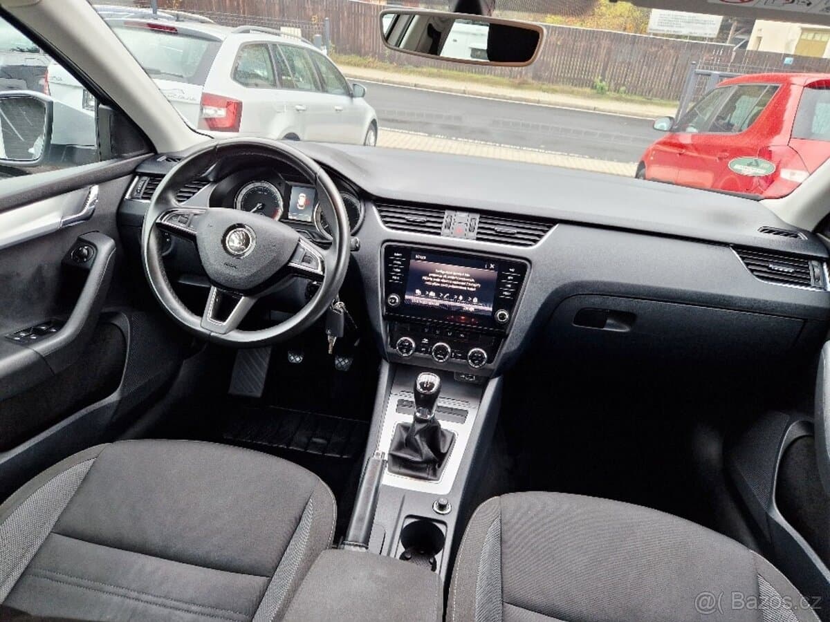 2019 Škoda OCTAVIA - 14
