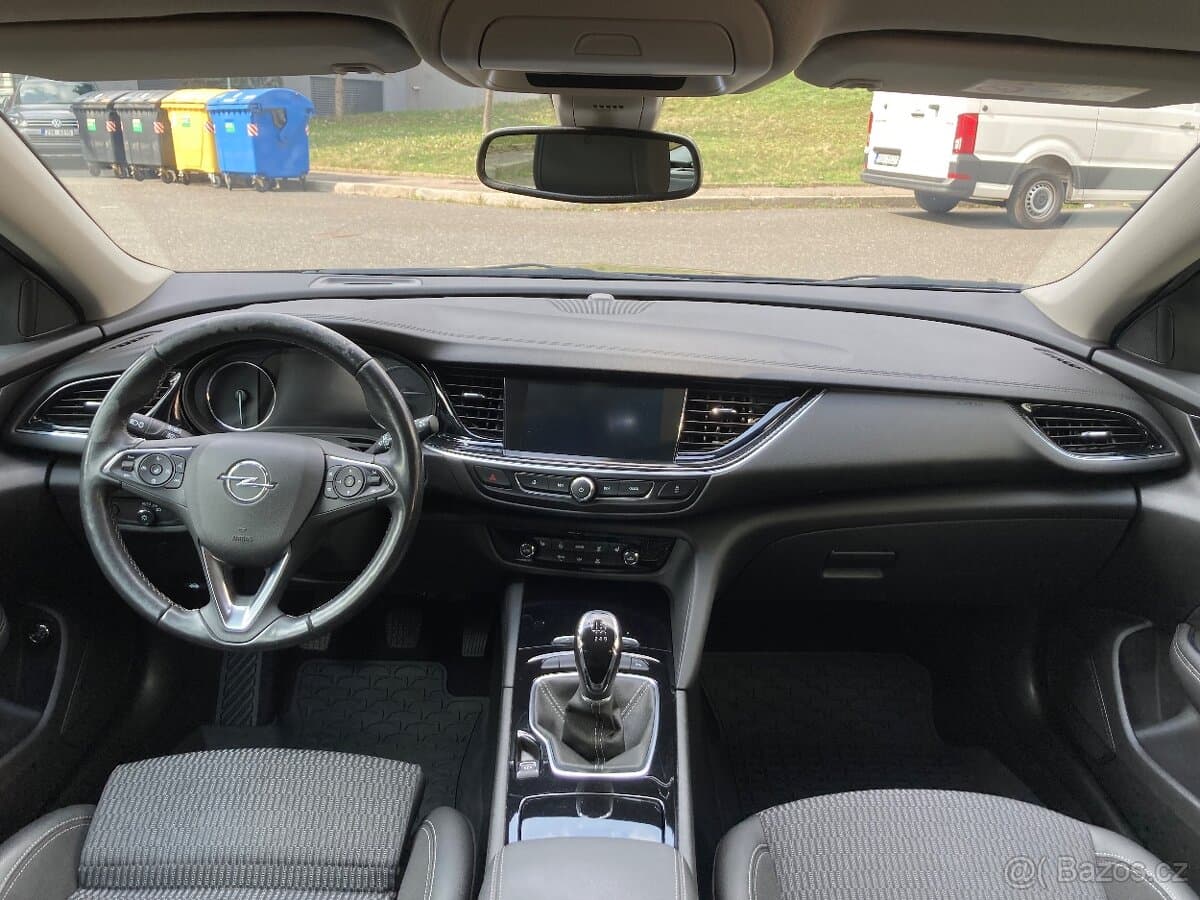 2019 Opel INSIGNIA - 14