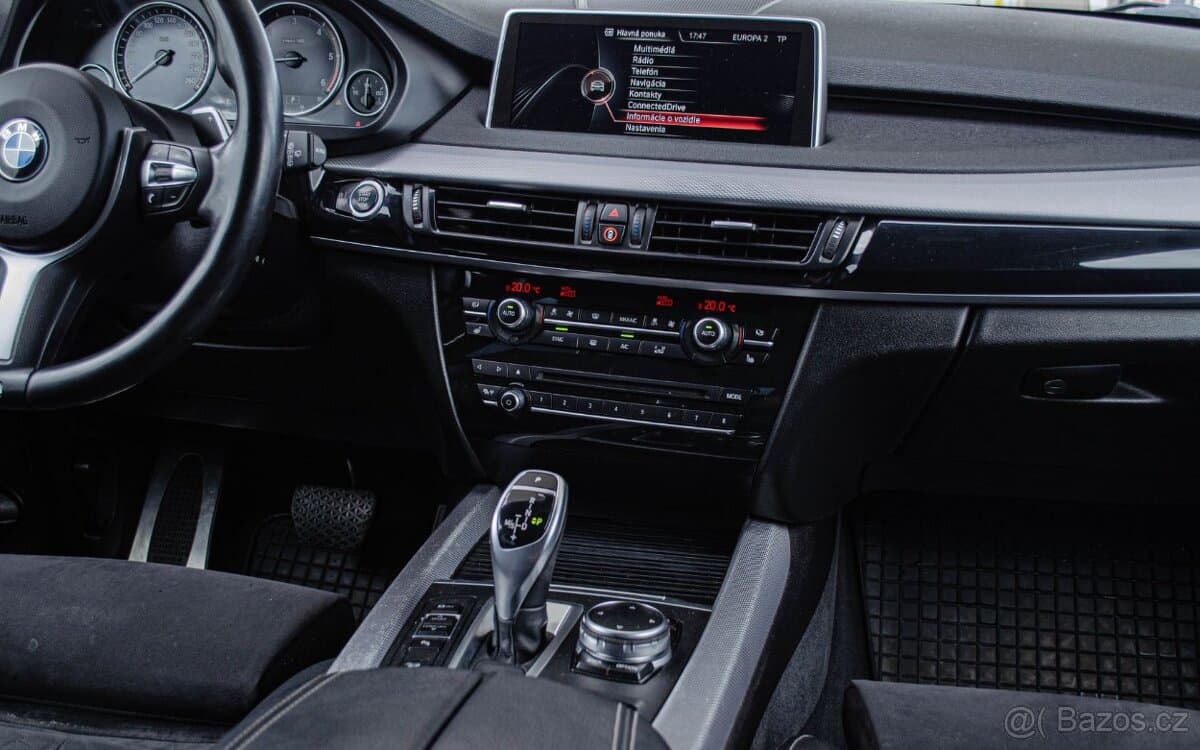 2015 BMW X5 - 14