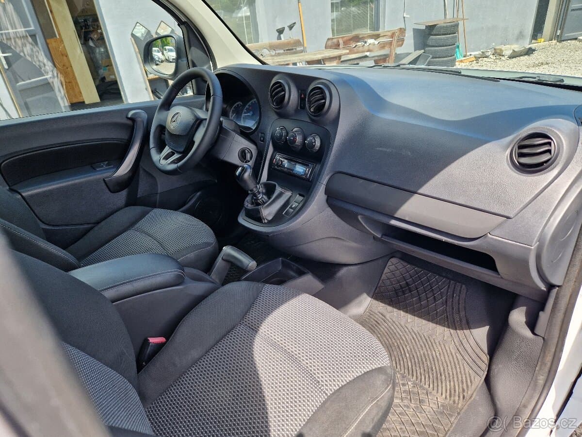 2015 Mercedes-Benz CITAN - 14