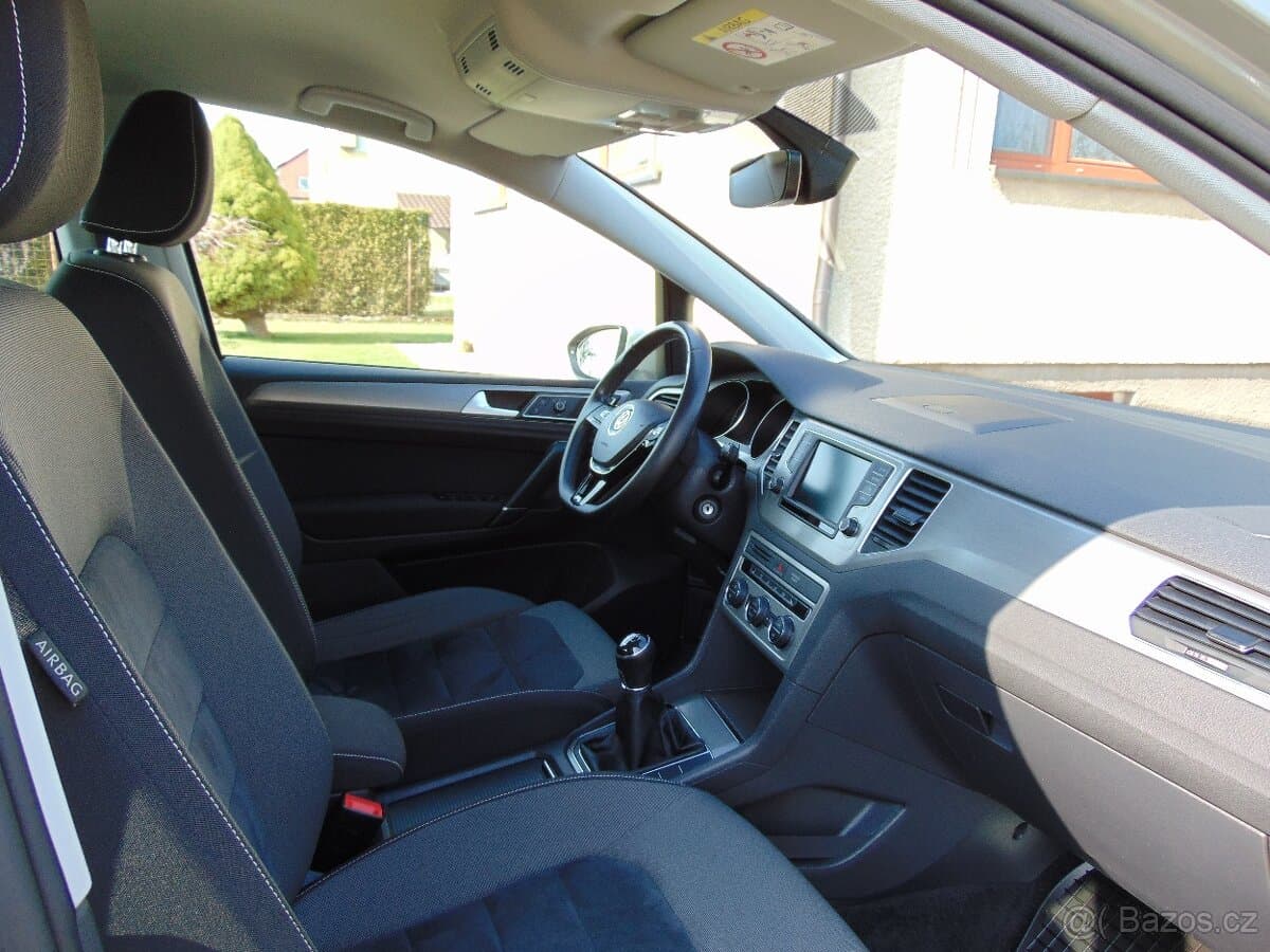 2017 Volkswagen GOLF - 14