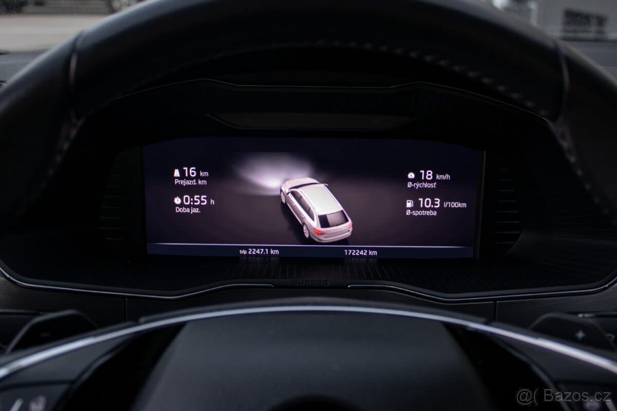 2021 Škoda SUPERB - 14