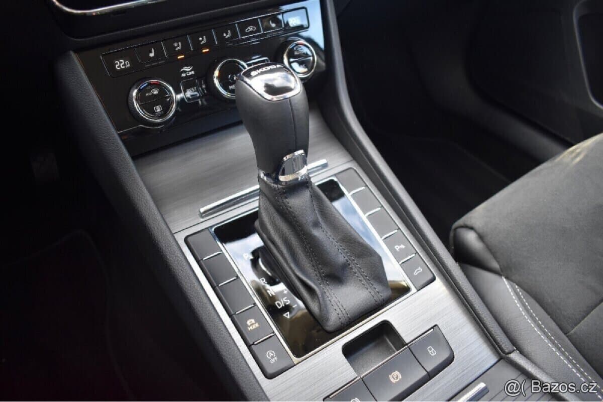 2023 Škoda SUPERB - 14