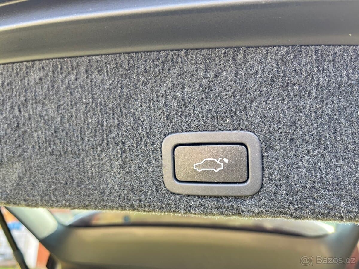 2015 Volvo XC60 - 14