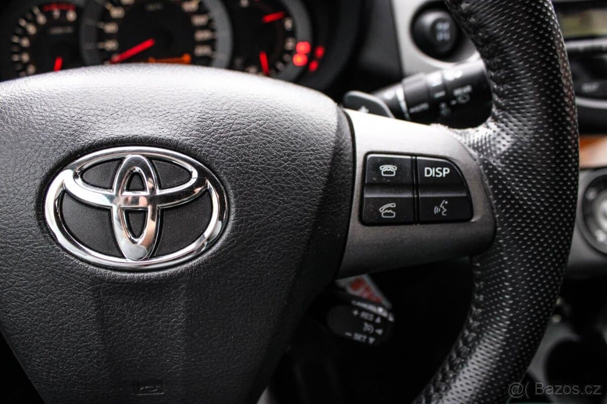 2010 Toyota RAV4 - 14
