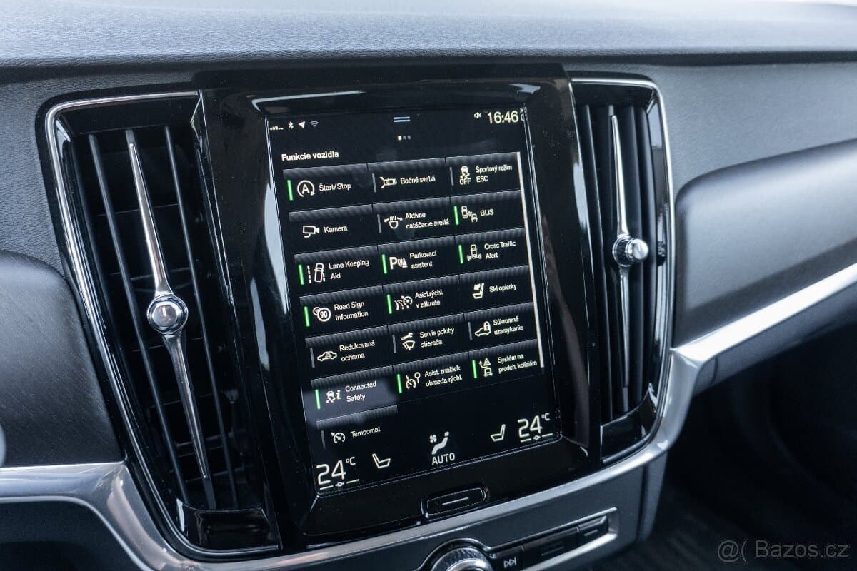 2020 Volvo V90 - 14