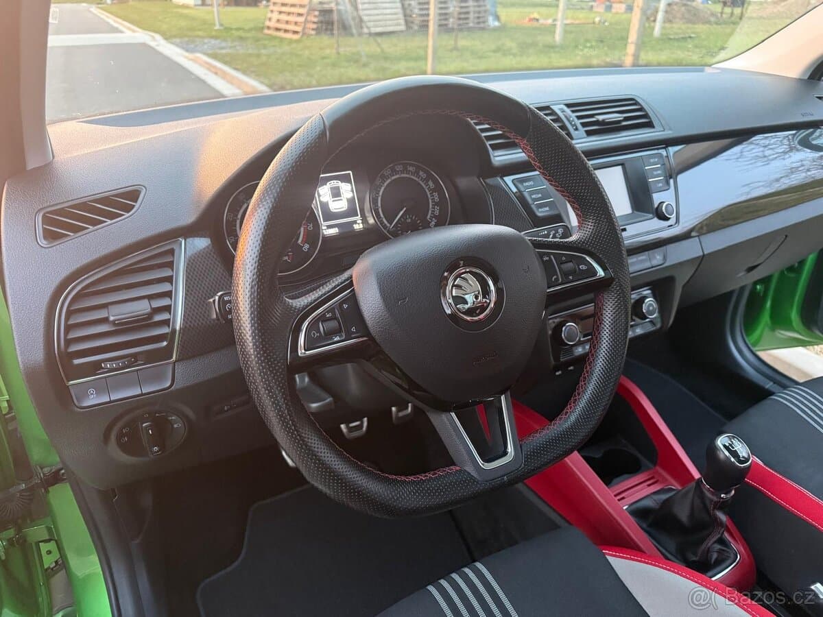2015 Škoda FABIA - 14
