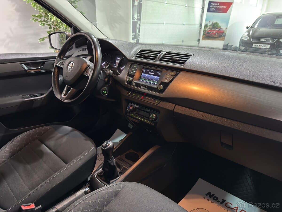 2017 Škoda FABIA - 14