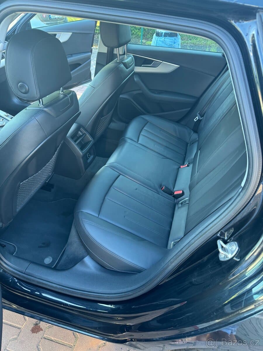 2017 Audi A4 - 14