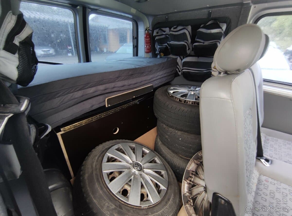 2004 Volkswagen TRANSPORTER - 14