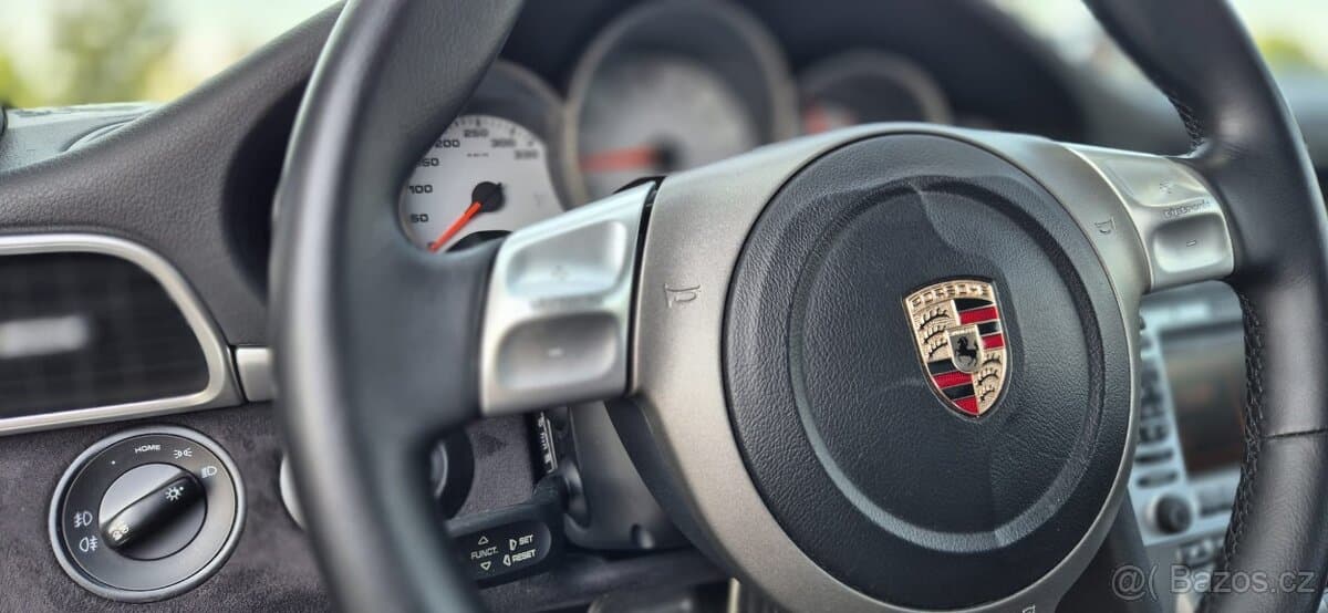 2007 Porsche 911 - 14