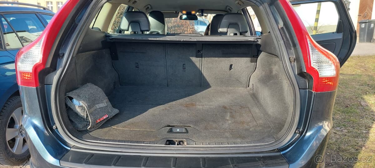 2011 Volvo XC60 - 14